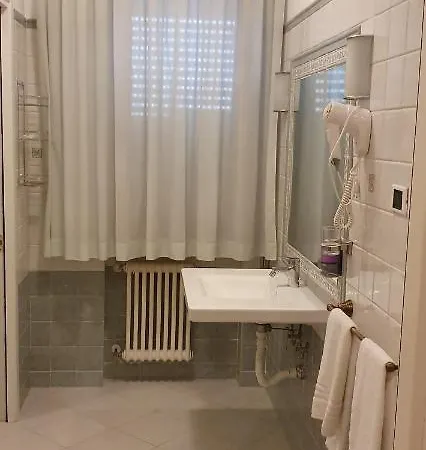 호텔 La Lanterna 실비마리나