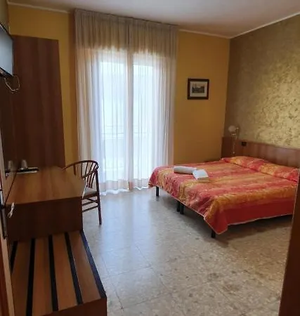 La Lanterna Hotel