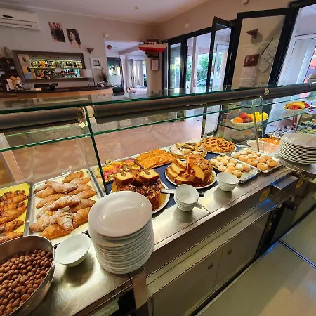 La Lanterna Hotel 3*