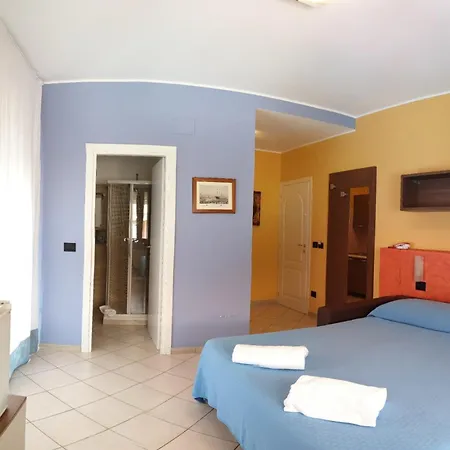La Lanterna 3*