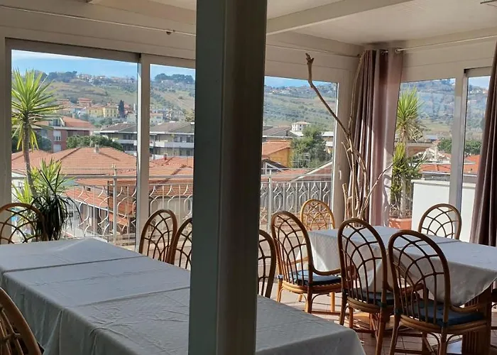 La Lanterna 3* Silvi Marina