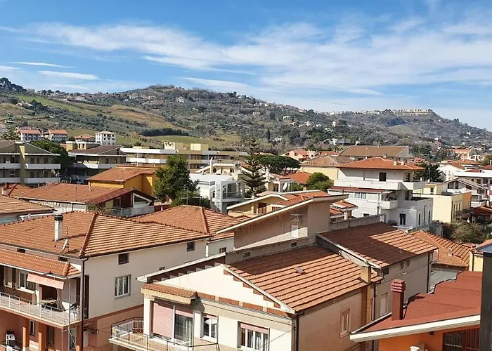 La Lanterna Отель Сильви-Марина