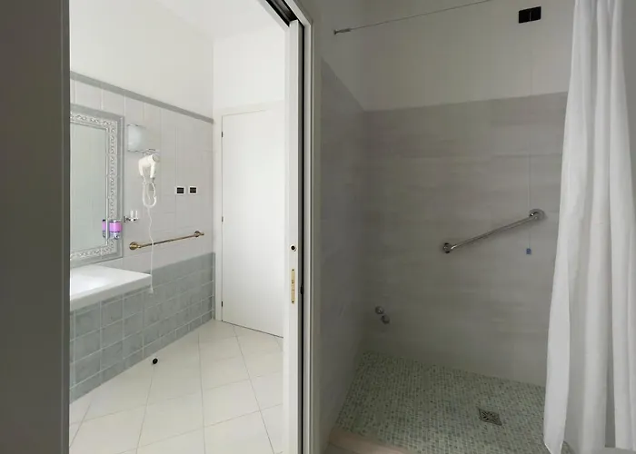 La Lanterna Hotel 3*