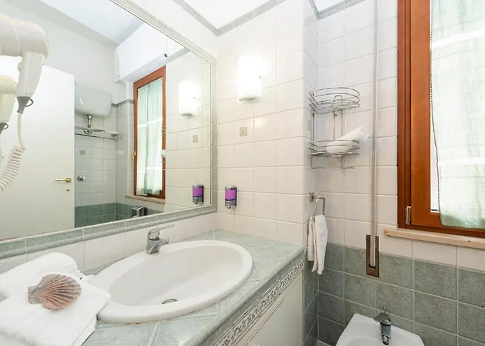 La Lanterna Hotel 3*