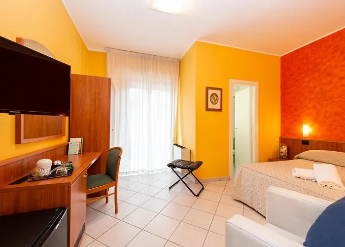 Hotel La Lanterna 3*