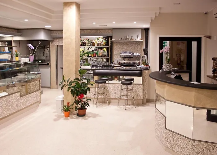 La Lanterna Hotel 3*